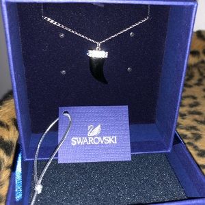 NWOT Swarovski necklace